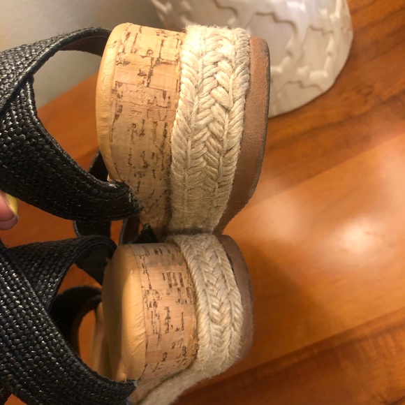 Wedge sandals - Picture 8 of 8